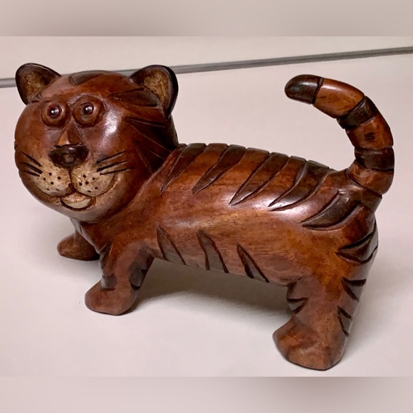 Vintage Mid Century Antique Solid Hand Carved Baby Tiger Cat Figurine Sculpture - Picture 4 of 16